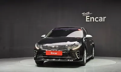 Kia K5 2016, 147670 км, за 5382.7 USD