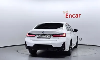 BMW 3-Series 2023, 14785 км, за 26274.29 USD
