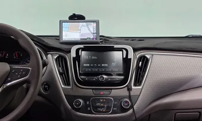 ChevroletGMDaewoo Malibu 2018, 70603 км, за 4957.7 USD - фото 18