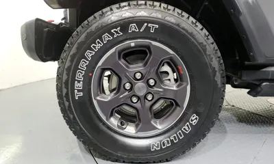 Jeep Gladiator 2021, 38356 км, за 33105.93 USD