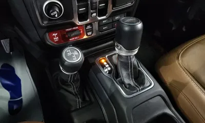 Jeep Gladiator 2021, 38356 км, за 33105.93 USD - фото 9