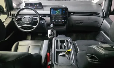 Hyundai Staria 2022, 71603 км, за 17232.31 USD - фото 7