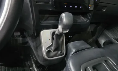 Hyundai Staria 2022, 71603 км, за 17232.31 USD - фото 9