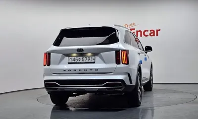 Kia Sorento 2021, 72817 км, за 14113.17 USD