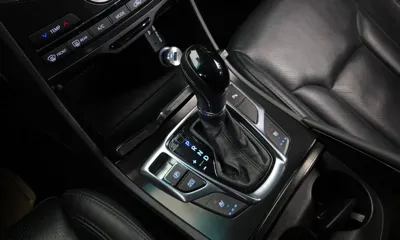 Hyundai Grandeur 2017, 123992 км, за 3763.89 USD - фото 9