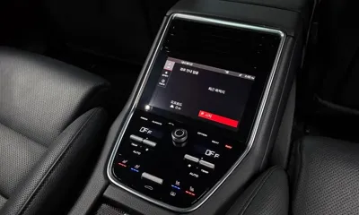 Porsche Panamera 2018, 58697 км, за 48166.5 USD - фото 18