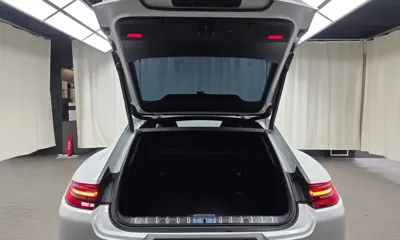 Porsche Panamera 2018, 58697 км, за 48166.5 USD - фото 20
