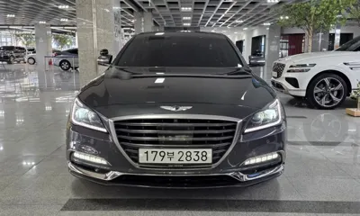 Genesis G80 · 2018 год
