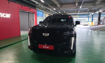 Cadillac Escalade 2023, 28697 км, за 67745.35 USD