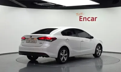 Kia K3 2018, 120091 км, за 4543.98 USD