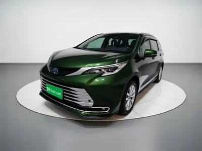 Toyota Sienna 2022, 73400 км, за 33233.56 USD