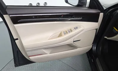 Genesis EQ900