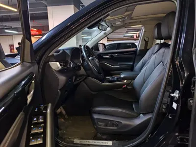 Toyota Highlander 2022, 23000 км, за 27780.51 USD