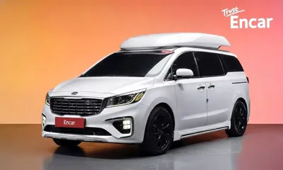 Kia Canival · 2020 год