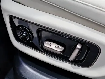 Li Auto Li MEGA 2025, 6400 км, за 68538.99 USD - фото 7