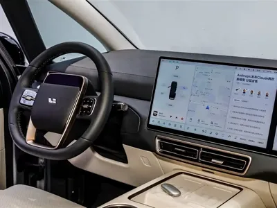Li Auto Li MEGA 2025, 6400 км, за 68538.99 USD - фото 30