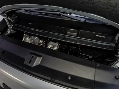 Li Auto Li MEGA 2025, 6400 км, за 68538.99 USD - фото 38