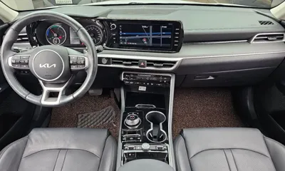 Kia K5 2023, 70883 км, за 12091.27 USD - фото 7
