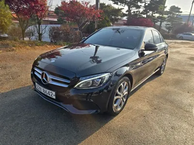 Mercedes-Benz C-Class 2017, 141255 км, за 8905.93 USD