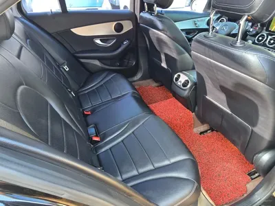 Mercedes-Benz C-Class 2017, 141255 км, за 8905.93 USD - фото 10