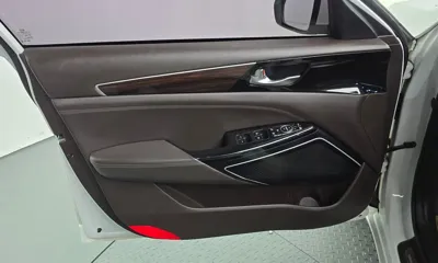 Kia K7 2018, 74775 км, за 8794.79 USD - фото 24