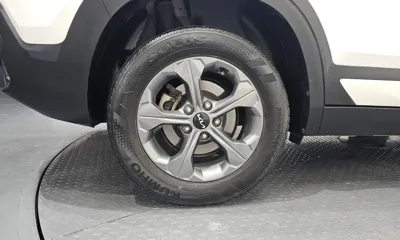 Kia Seltos 2023, 120016 км, за 14918.57 USD