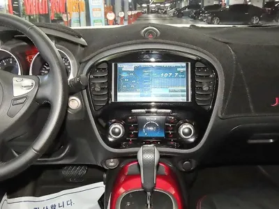Nissan Juke 2015, 24097 км, за 5883.13 USD - фото 11