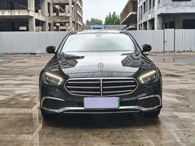 Mercedes-Benz E-Class New Energy 2022, 69000 км, за 30899.93 USD