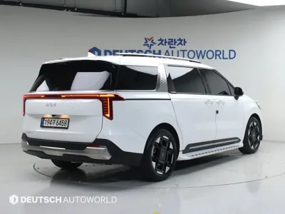 Kia Canival 2024, 33219 км, за 25231.37 USD