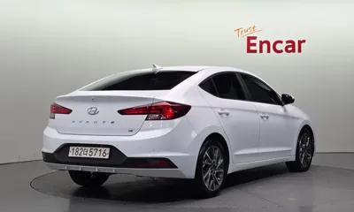 Hyundai Avante 2019, 153209 км, за 5513.98 USD