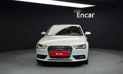 Audi A4 2015, 160895 км, за 3880.56 USD