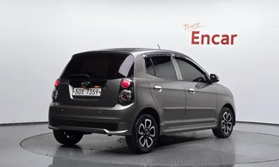Kia Morning 2011, 55876 км, за 1964 USD
