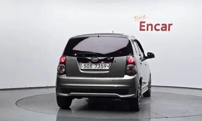 Kia Morning 2011, 55876 км, за 1964 USD
