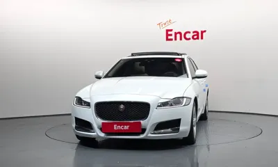 Jaguar XF 2018, 103773 км, за 6092.71 USD