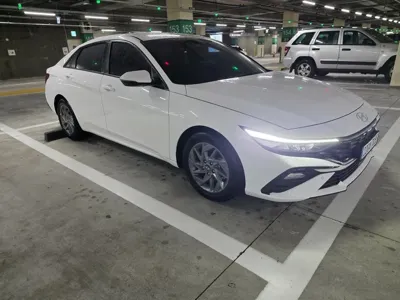 Hyundai Avante 2025, 5820 км, за 14866.2 USD