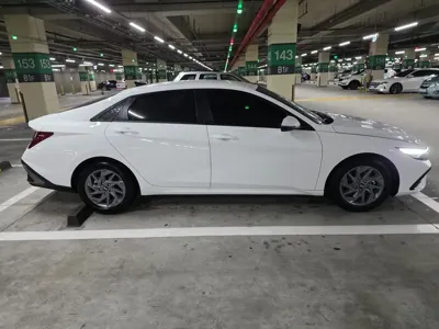 Hyundai Avante 2025, 5820 км, за 14866.2 USD