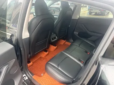 Tesla Model Y 2024, 70000 км, за 23917.69 USD