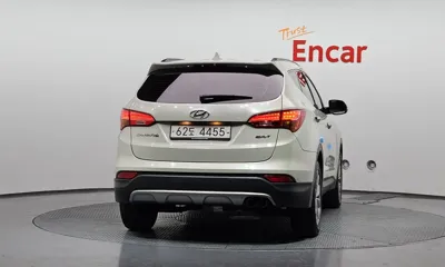 Hyundai Santafe 2015, 130392 км, за 6940.78 USD