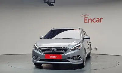 Hyundai Sonata 2015, 25784 км, за 7676.3 USD