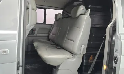 Hyundai Starex 2016, 178503 км, за 5021.66 USD - фото 12
