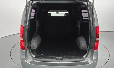 Hyundai Starex 2016, 178503 км, за 5021.66 USD - фото 20