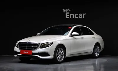 Mercedes-Benz E-Class · 2017 год