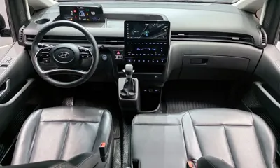 Hyundai Staria 2022, 46109 км, за 17641.23 USD - фото 7