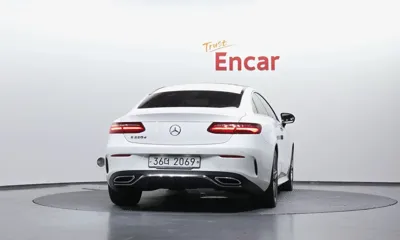 Mercedes-Benz E-Class 2018, 104800 км, за 15534.12 USD