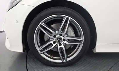 Mercedes-Benz E-Class 2018, 104800 км, за 15534.12 USD