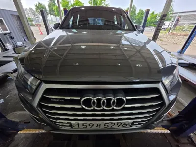 Audi Q7 · 2019 год