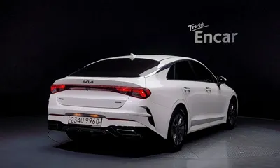 Kia K5 2022, 97940 км, за 11582.77 USD