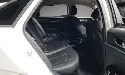 Kia K5 2022, 97940 км, за 11582.77 USD - фото 12
