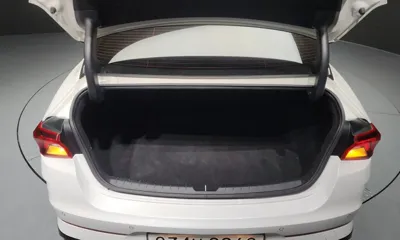Kia K5 2022, 97940 км, за 11582.77 USD - фото 20