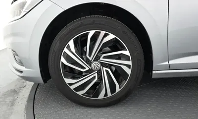 Volkswagen Jetta 2020, 60514 км, за 13213.92 USD